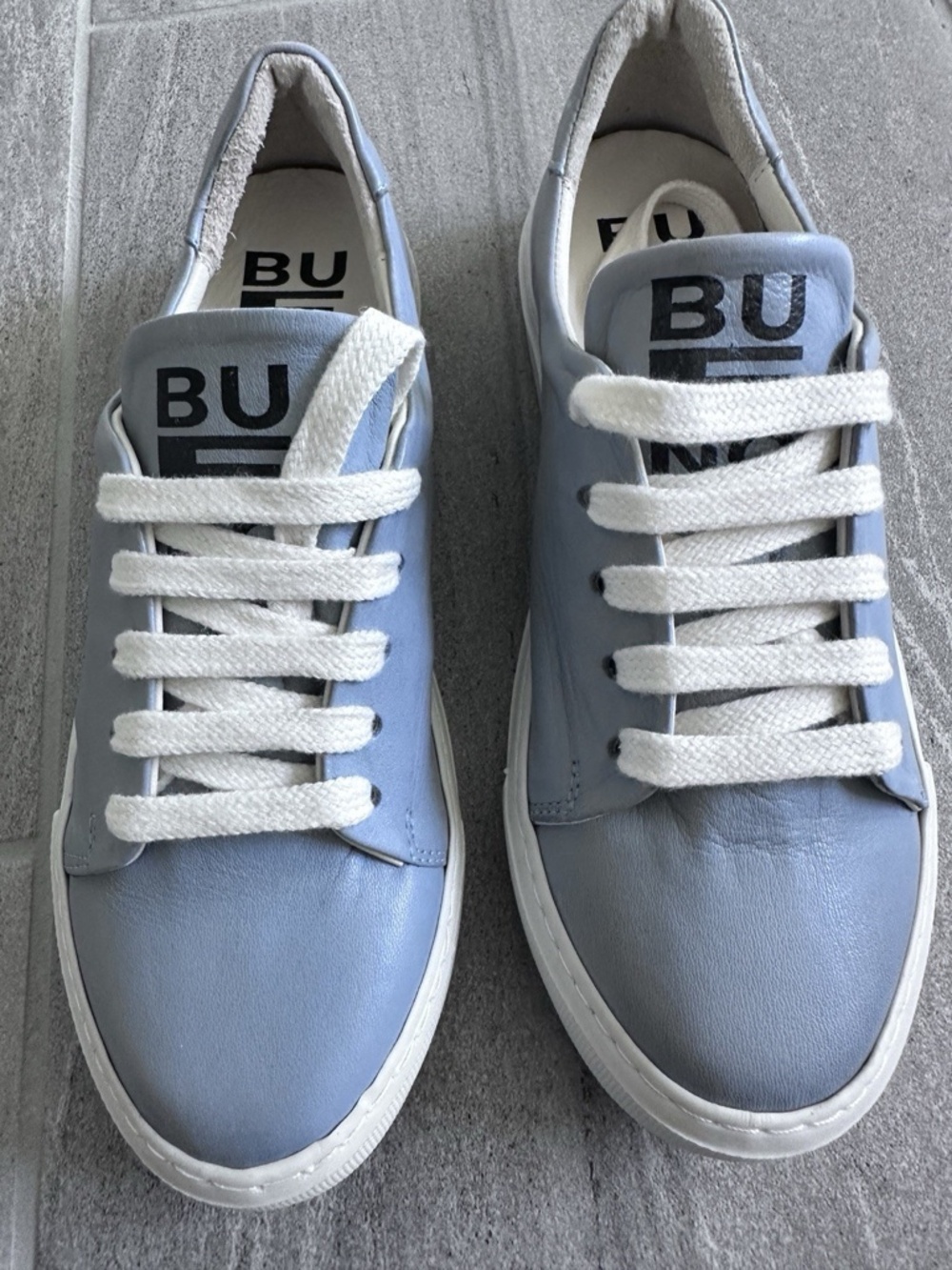 Bueno Leather Sneakers Blue White Low Top EU 37 Womens Casual Comfort NEW